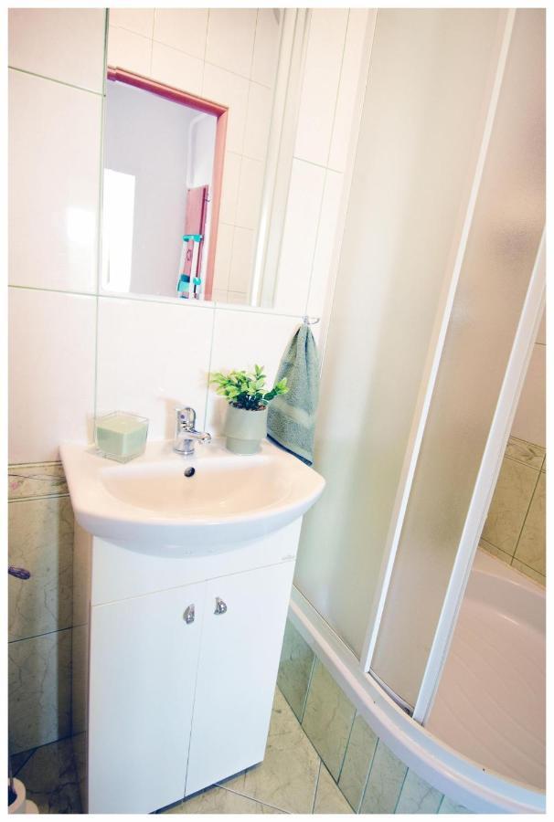 Color24 Apartament VI Stalowa Wola Zewnętrze zdjęcie
